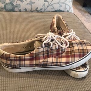 Sperry shoes